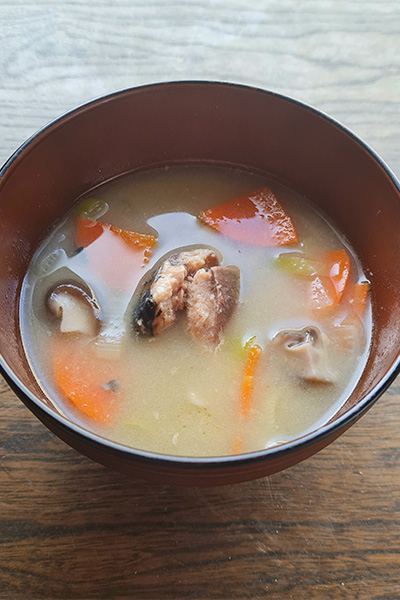 サバ缶のみそ汁
