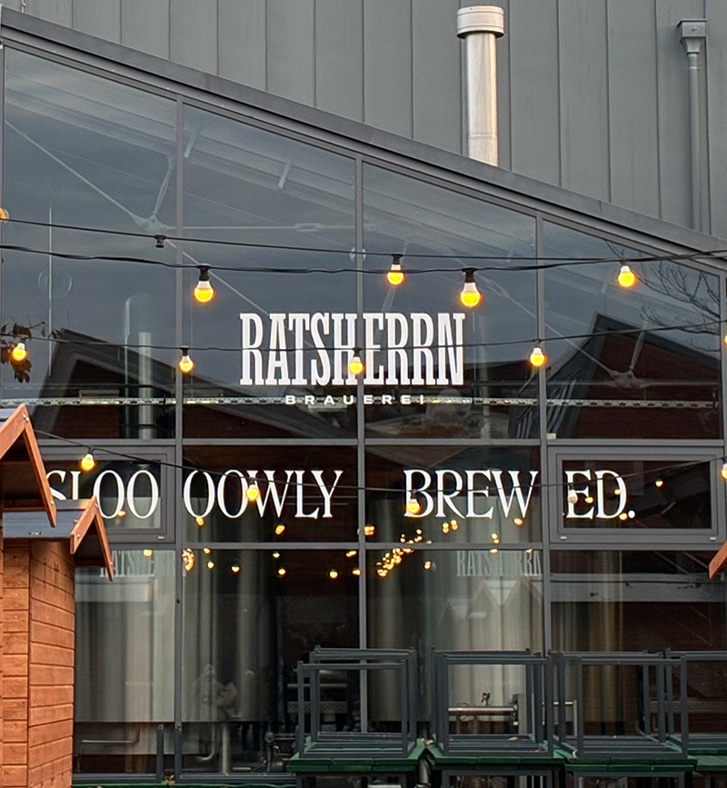 地元の誇りラーツヘルンビール醸造所