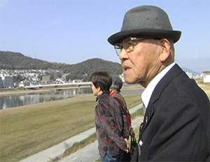 ：広島で原爆体験を語る森田隆さん（2009年）