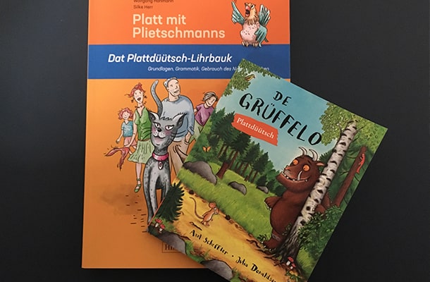 低地ドイツ語の教科書と絵本