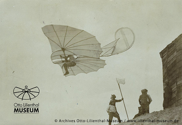 1893 年にリリエンタールが行ったベルリンでの飛行実験の様子