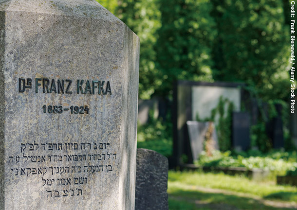 プラハにあるカフカの墓